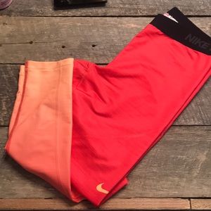 Women’s Nike pro hyper warm leggings